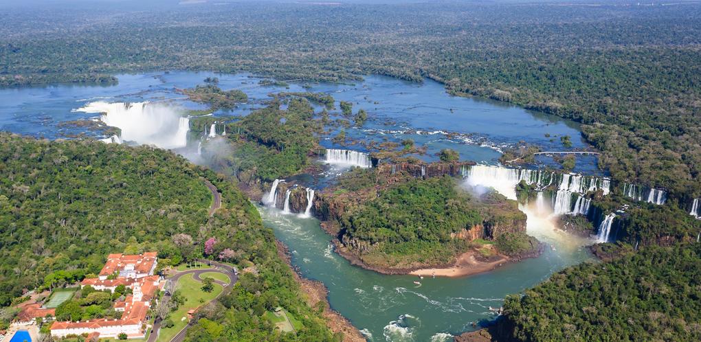 Best Iguazu Falls tours